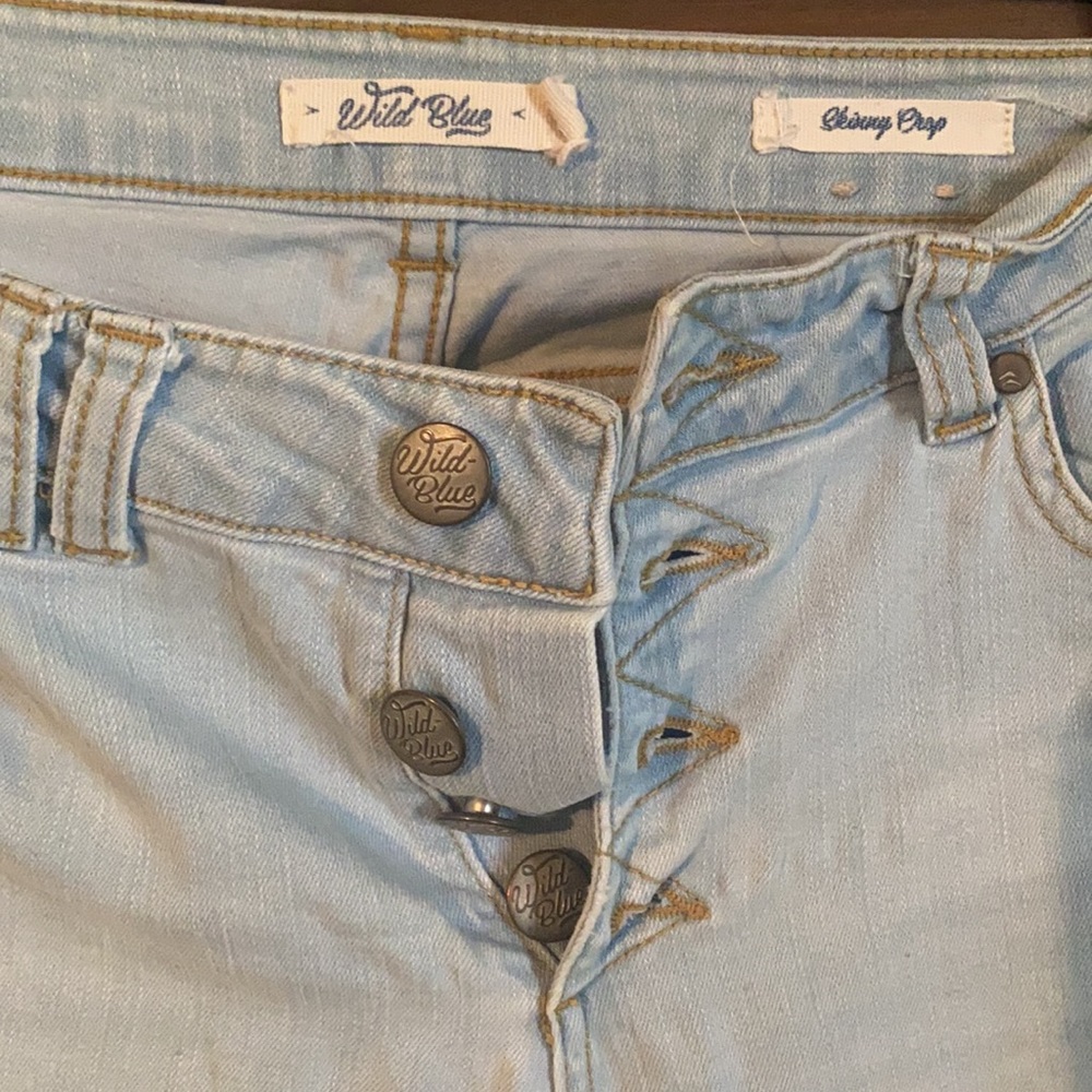 1. Wild blues stretch light blue jeans - Picture 3 of 3